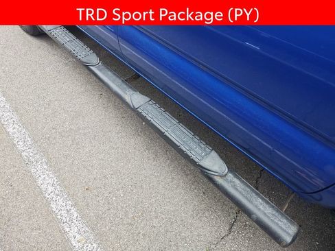 Used 2016 Toyota Tacoma TRD Sport w/ Premium & Technology Package AWD/4WD image 6