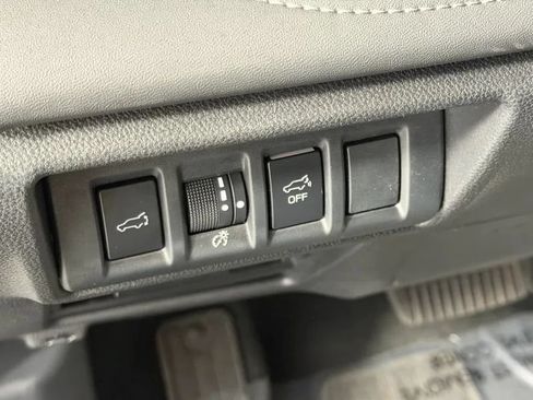 Used 2024 Subaru Outback Limited AWD/4WD image 30