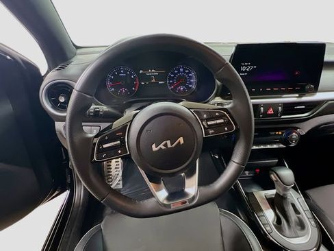 Certified 2024 Kia Forte GT-Line FWD image 11