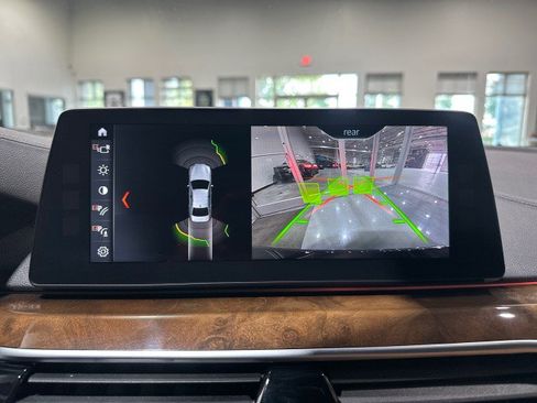 Used 2018 BMW M550i xDrive AWD/4WD image 67