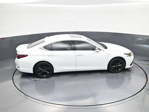 Used 2023 Lexus ES 350 F Sport w/ Accessory Package (Z2) FWD image 31