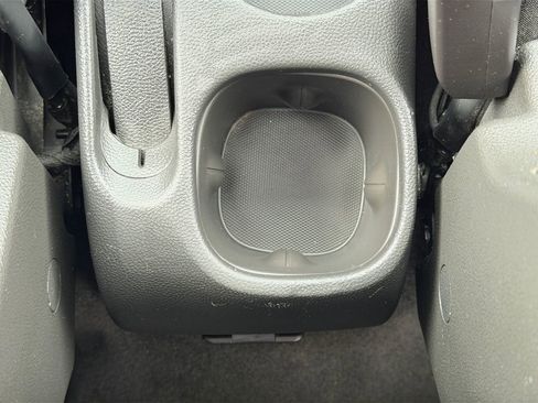 Used 2016 Chevrolet Trax LT w/ LT Sun and Sound Package AWD/4WD image 28