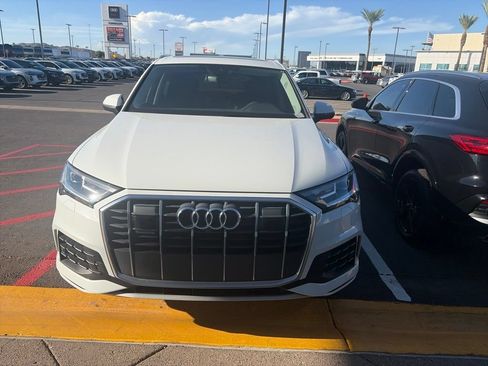 Used 2022 Audi Q7 3.0T Premium Plus AWD/4WD image 2