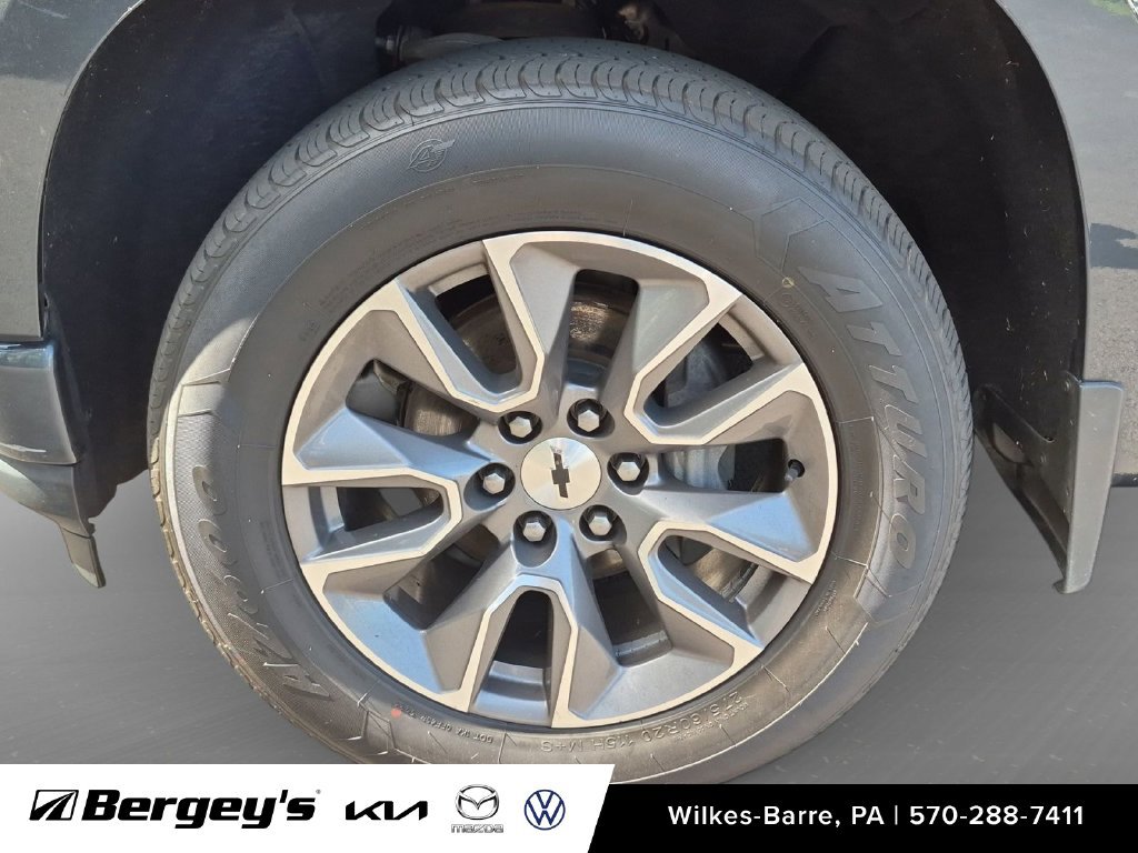 Used 2019 Chevrolet Silverado 1500 RST w/ All-Star Edition AWD/4WD image 19