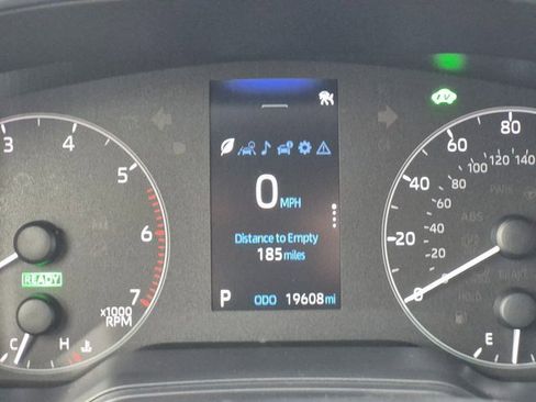 Used 2024 Toyota Corolla SE image 11