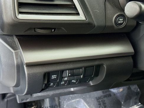 Certified 2023 Subaru Crosstrek 2.5i Limited w/ Moonroof Package image 20