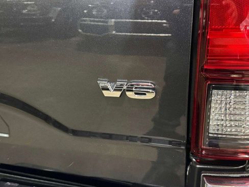 Used 2019 Toyota Tacoma SR5 image 21