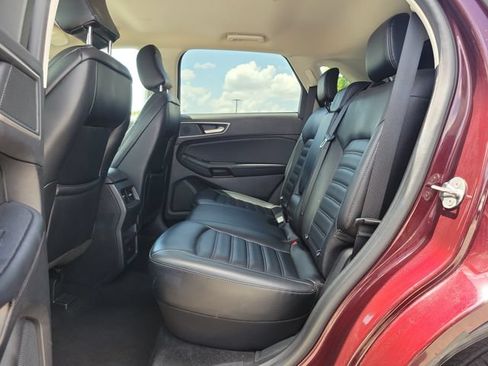 Used 2024 Ford Edge SEL AWD/4WD image 10