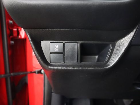 Used 2025 Honda HR-V Sport image 37