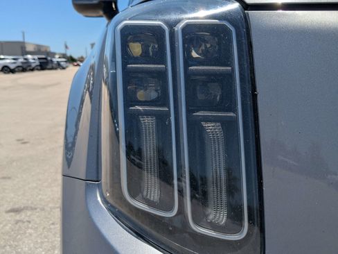 Used 2023 Kia Telluride SX Prestige AWD/4WD image 10