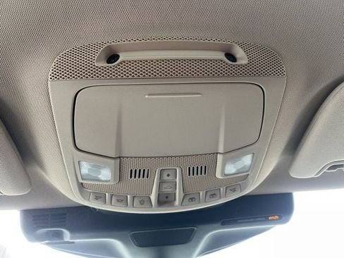 Used 2023 Lincoln Nautilus Reserve image 39