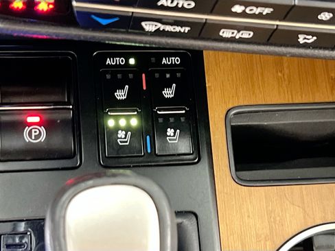 Used 2022 Lexus RX 350 AWD w/ Premium Package image 19