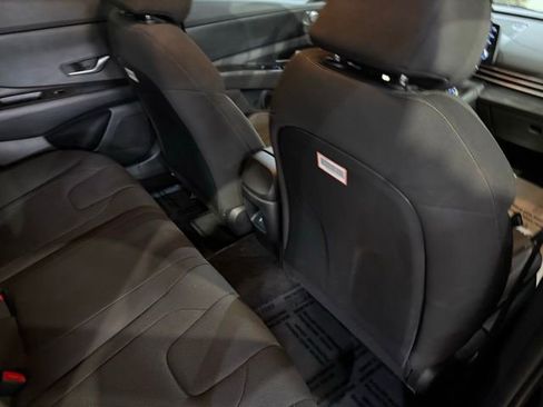 New 2025 Hyundai Elantra SE image 31