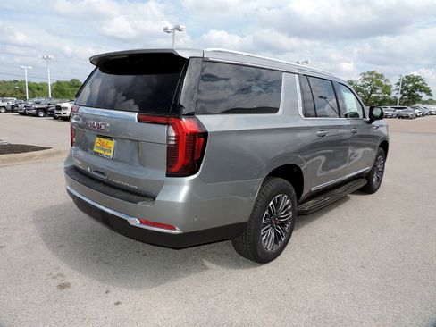 New 2026 GMC Yukon XL Elevation w/ Elevation Premium Package image 5