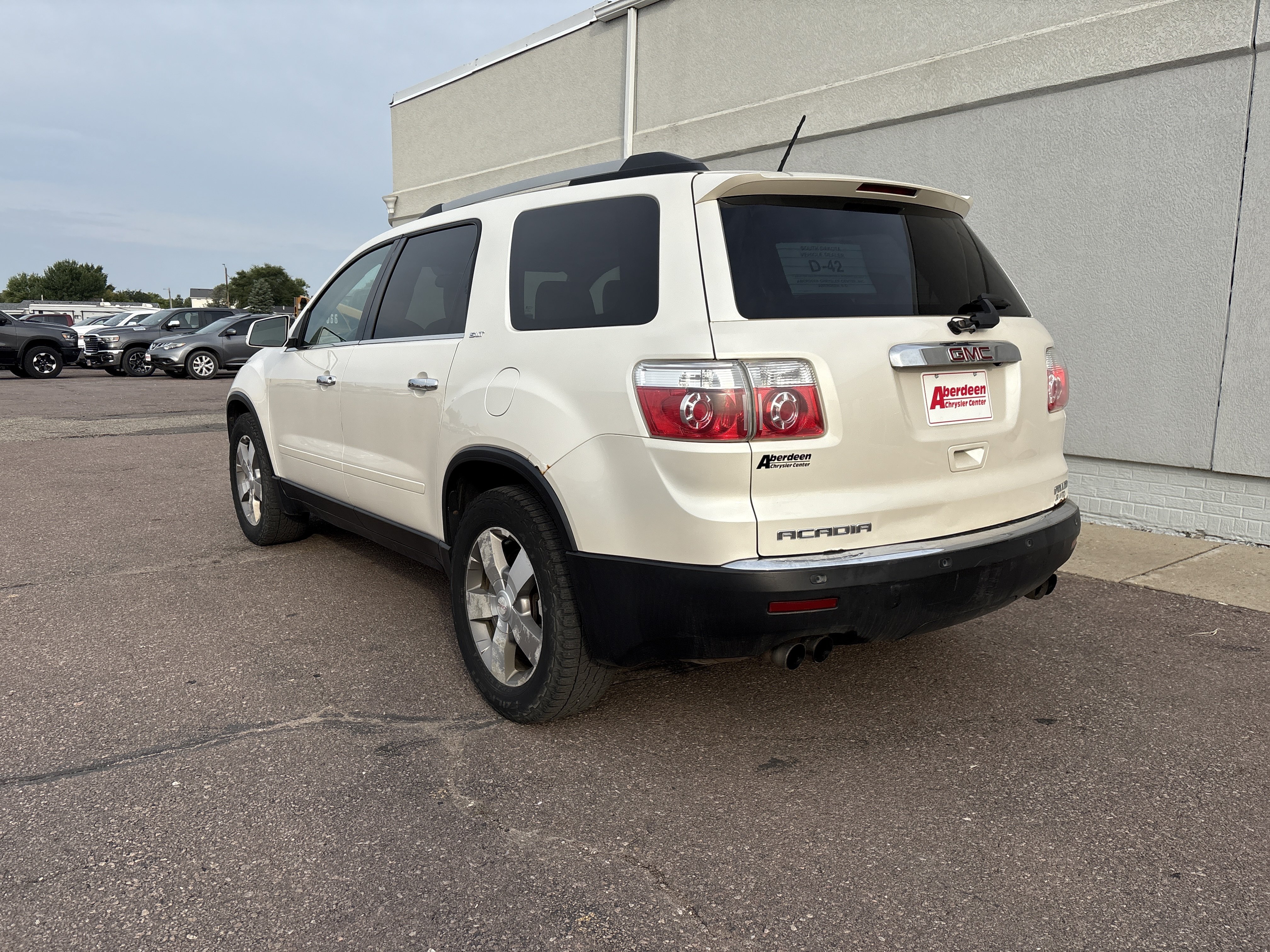 Used 2010 GMC Acadia SLT AWD/4WD image 7