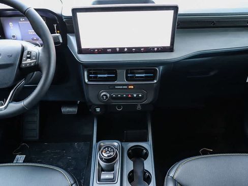 New 2026 Ford Maverick Lobo AWD/4WD image 13