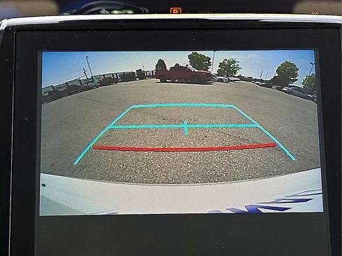 Used 2022 Toyota Prius Prime XLE FWD image 21