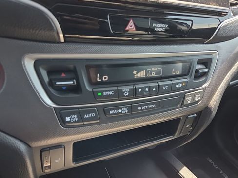 Used 2024 Honda Ridgeline RTL image 45