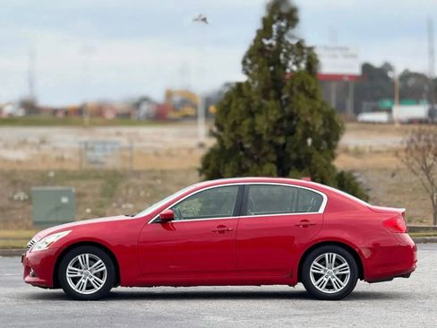 Used 2012 INFINITI G37 Journey w/ Premium Pkg image 8