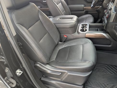 Used 2020 Chevrolet Silverado 1500 LT Trail Boss image 20