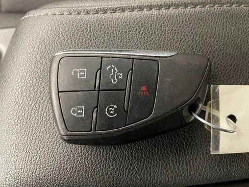 Certified 2022 GMC Sierra 1500 Elevation image 25