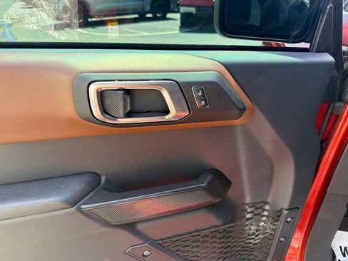 Certified 2024 Ford Bronco Outer Banks AWD/4WD image 18