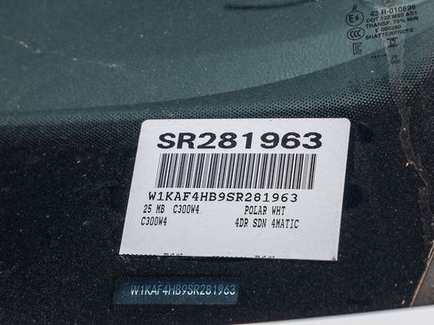 New 2025 Mercedes-Benz C 300 4MATIC Sedan image 27