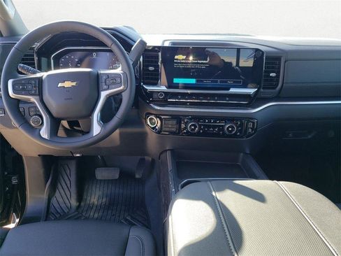 New 2025 Chevrolet Silverado 2500 LTZ w/ LTZ Premium Package image 10