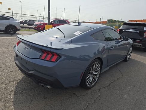 Used 2025 Ford Mustang GT Premium RWD image 2