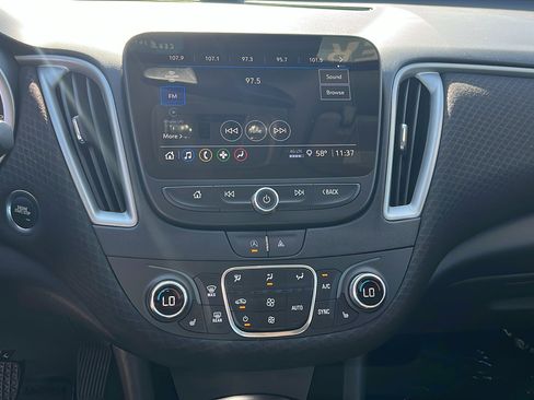 Certified 2024 Chevrolet Malibu LT image 20