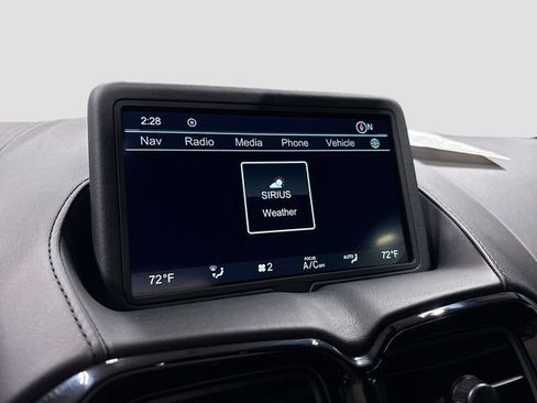 Used 2020 Aston Martin V8 Vantage Coupe RWD image 17