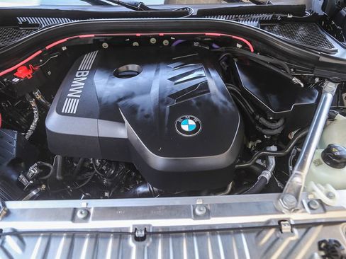 Used 2026 BMW X3 xDrive30 w/ M Sport Package AWD/4WD image 24