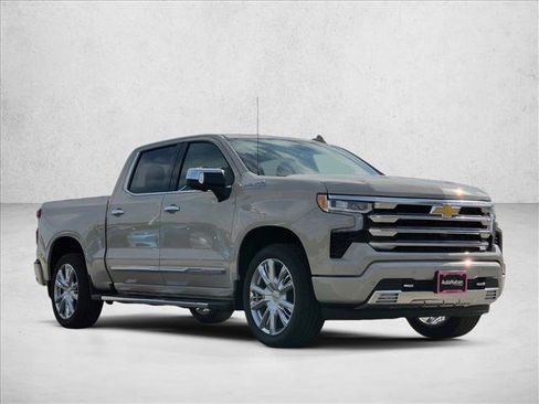 New 2026 Chevrolet Silverado 1500 High Country w/ High Country Premium Package AWD/4WD image 3