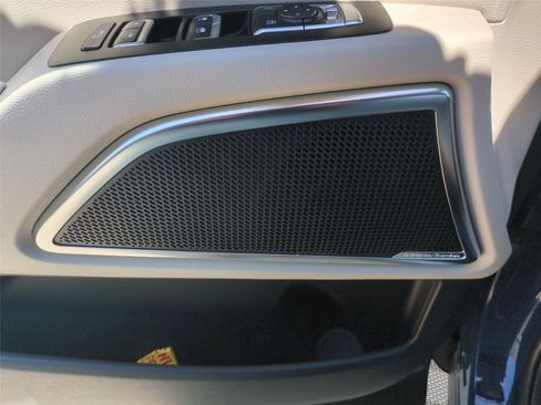 Used 2024 Kia Telluride SX AWD/4WD image 14