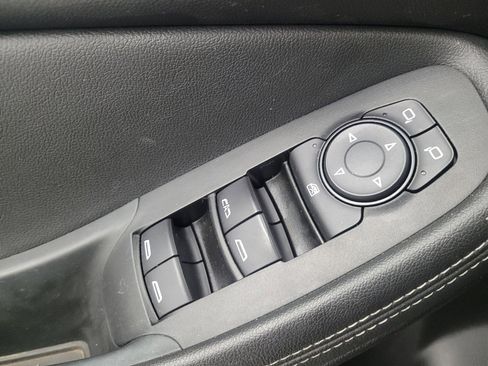 Used 2020 Buick Encore GX Select image 27