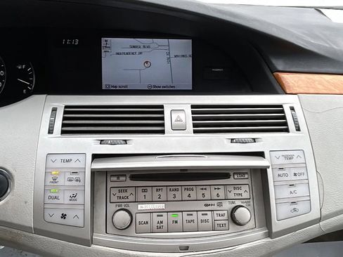 Used 2007 Toyota Avalon Limited image 27