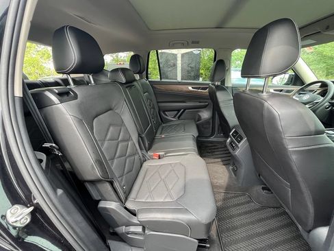 Certified 2024 Volkswagen Atlas SE AWD/4WD image 26