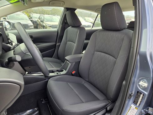 Used 2024 Toyota Corolla LE FWD image 14