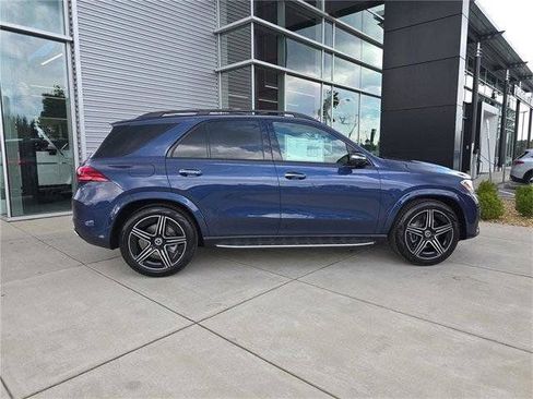 Used 2026 Mercedes-Benz GLE 450 4MATIC image 2