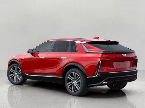 New 2026 Cadillac Lyriq Premium Luxury AWD/4WD image 3
