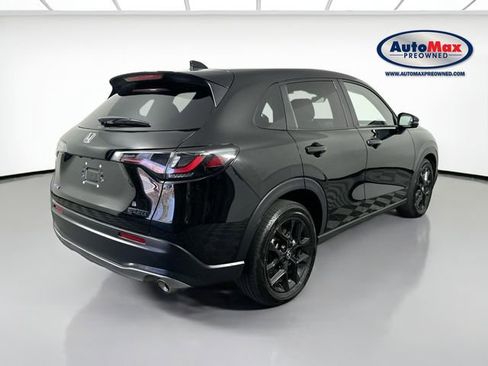 Used 2025 Honda HR-V Sport image 2