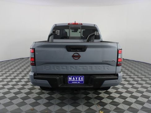 Used 2022 Nissan Frontier PRO-4X image 22
