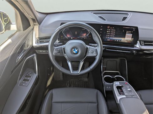 Used 2026 BMW X2 xDrive28i AWD/4WD image 13