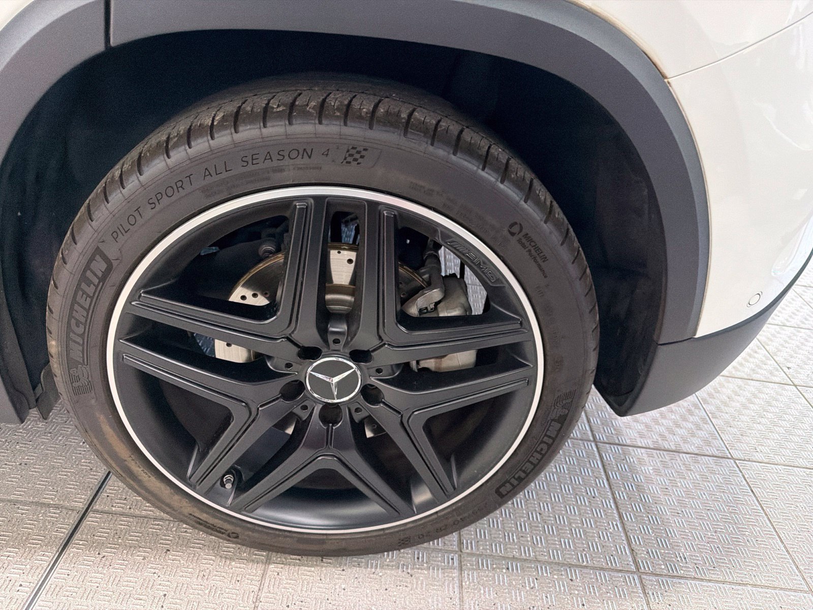 Used 2023 Mercedes-Benz GLA 35 AMG 4MATIC image 9