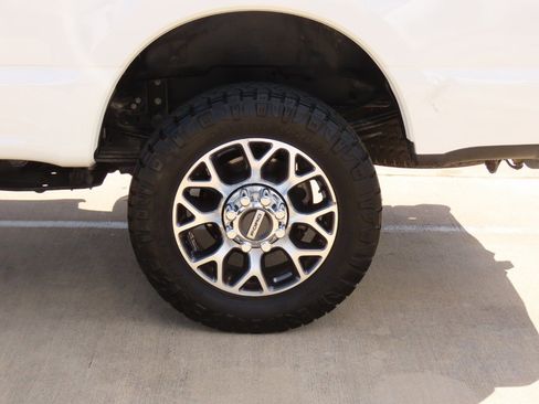 Used 2024 Ford F250 Lariat AWD/4WD image 17