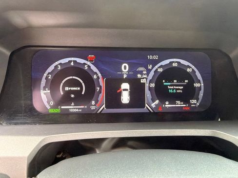 Used 2025 Toyota 4Runner Trailhunter AWD/4WD image 21
