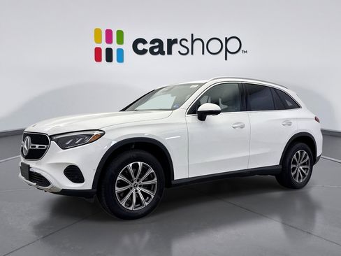 Used 2023 Mercedes-Benz GLC 300 4MATIC image 1