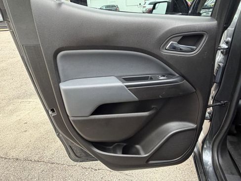 Used 2016 Chevrolet Colorado Z71 AWD/4WD image 25