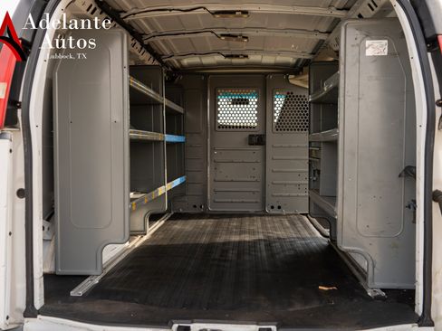 Used 2016 Chevrolet Express 2500 image 11