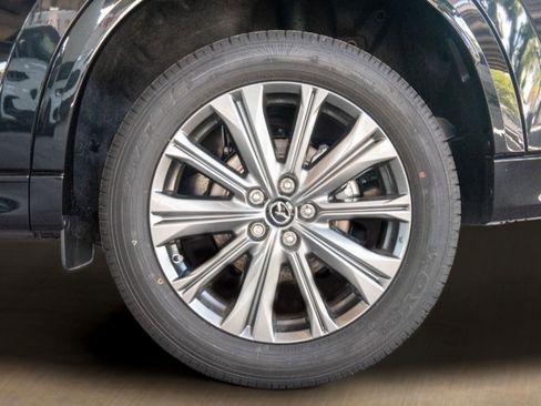 New 2025 MAZDA CX-5 Signature image 36